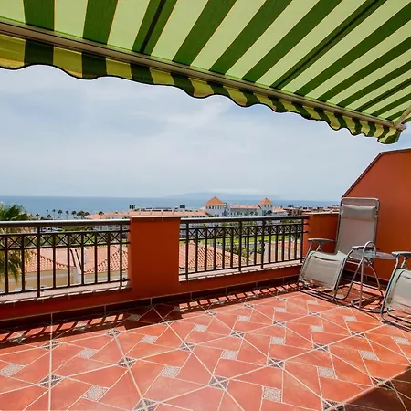 Superior Del Duque Ocean View 2 Bedroom 阿德耶