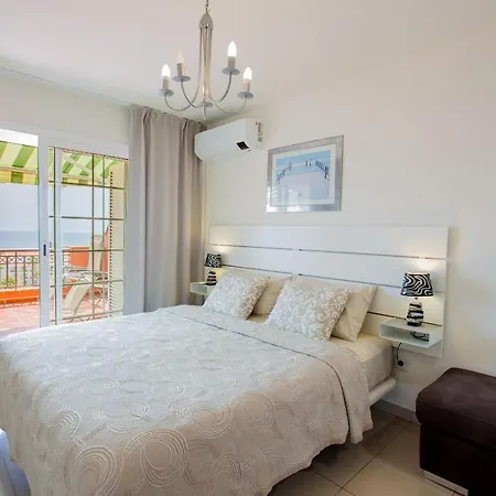 Superior Del Duque Ocean View 2 Bedroom אדחה